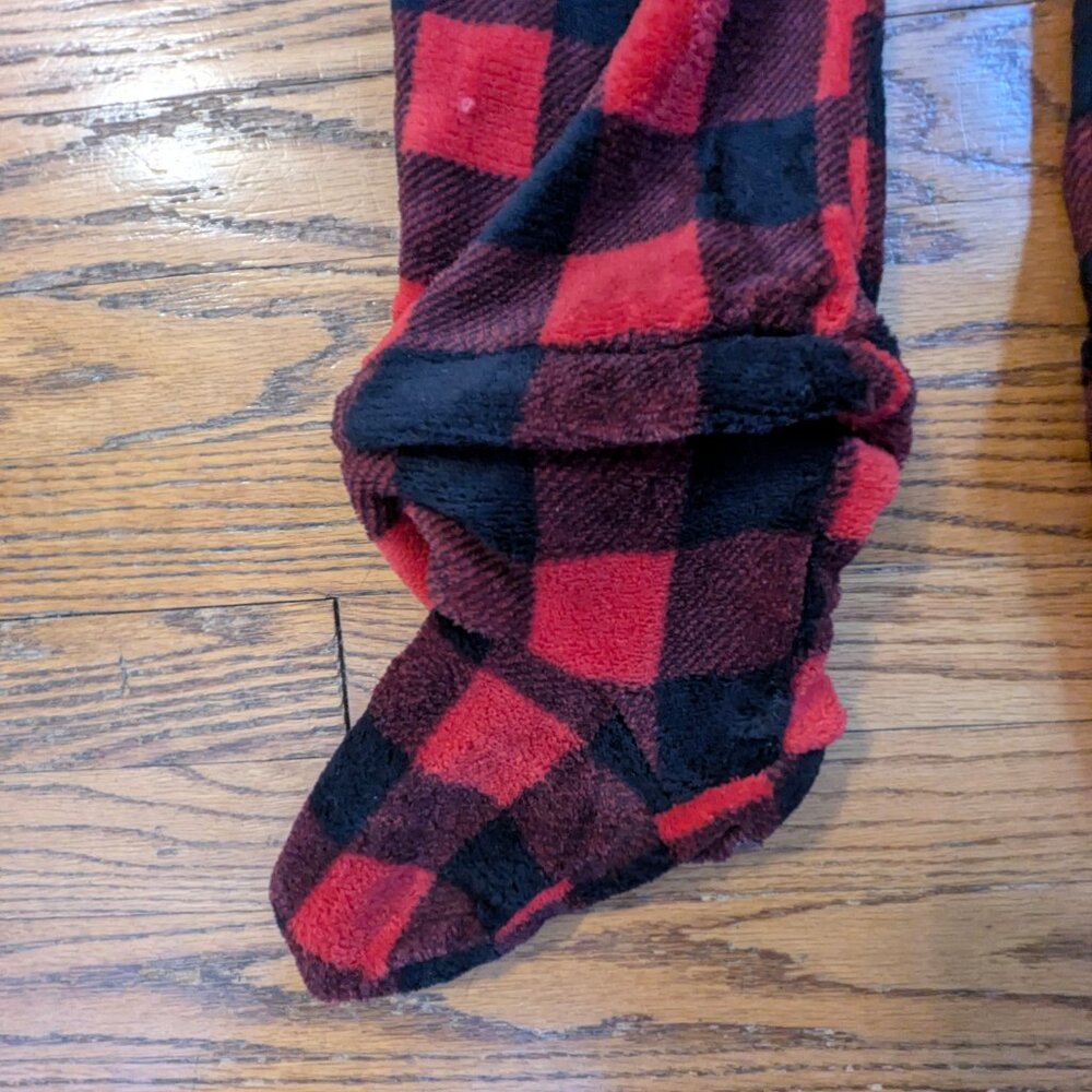 NWT: Red/Black Buffalo Checked Womens Onsie - Size Medium - Picture 3 of 10